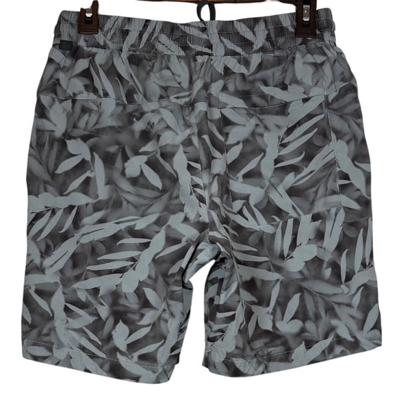 LULULEMON Men's Lululemon Bowline Short 8" *Stretch Ripstop, Grey Multi, Size S - Picture 5 of 13